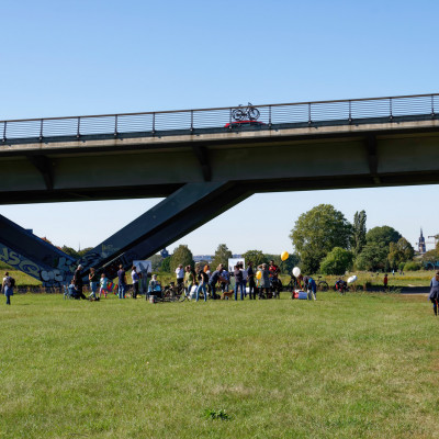 Verborgene Geschichten an den Ufern einer Stadt